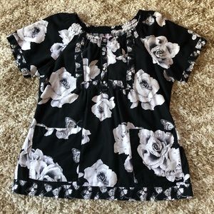 { Koi } Black + White Floral Scrub Top